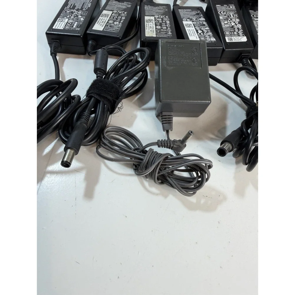 Lot of 9 OEM Power Adapter Chargers Dell Toshiba Samsung Panasonic AC Supplies